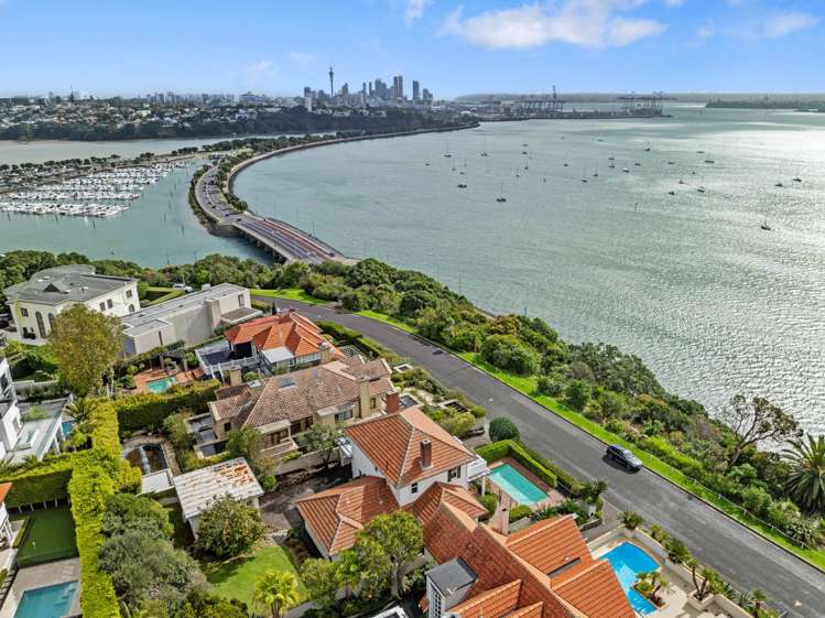 82 Paritai Drive Orakei_18