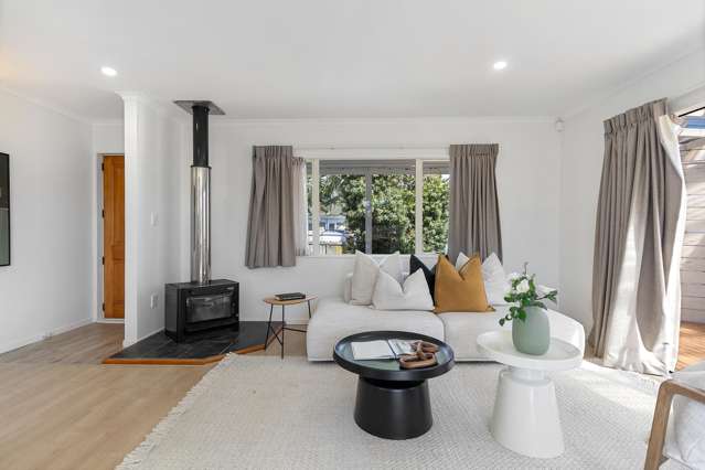 12B Rosier Road Glen Eden_2