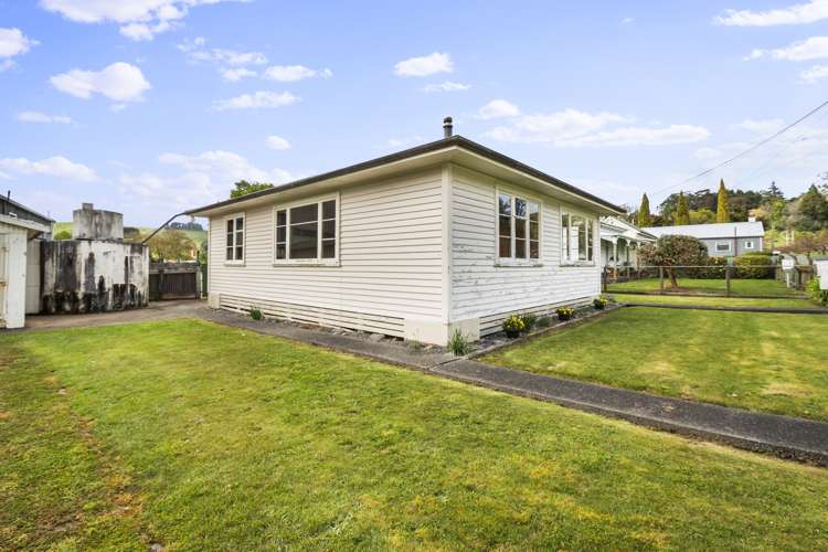 42 Paraekaretu Street Hunterville_19
