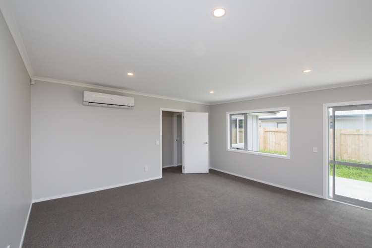 28 Wescombe Grove Feilding_6