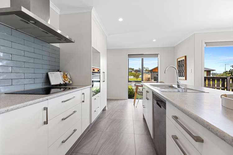 170 Adler Drive Ohauiti_8