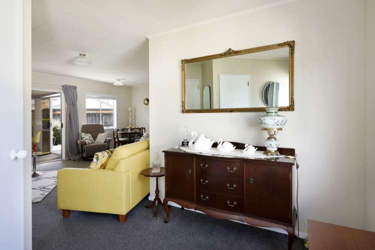 14 Conifer Court Richmond_9