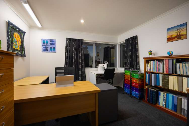 3 Riverstone Grove Hokowhitu_23