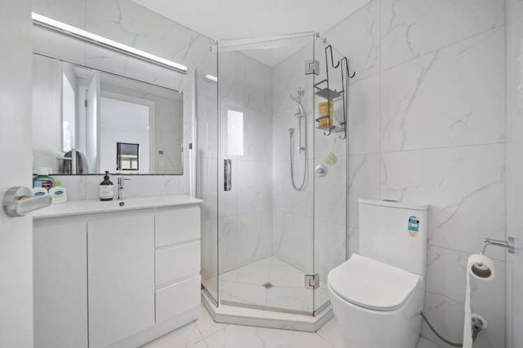 31 Tims Crescent Flat Bush_17