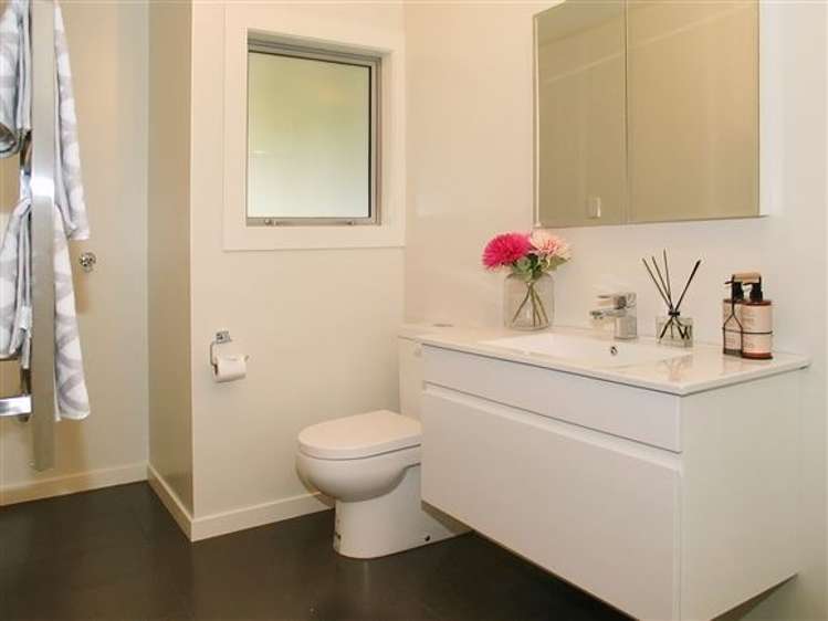 90 Muri Road Pukerua Bay_22