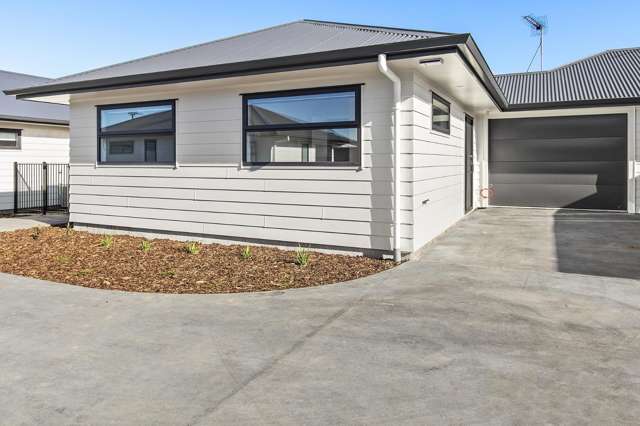 3/6 Cotton Street 3283_1