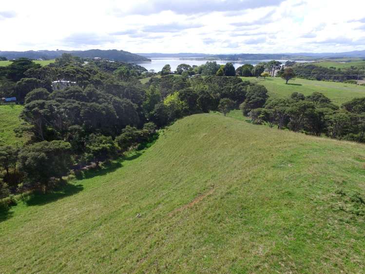 14d Greenslade Road Raglan_2