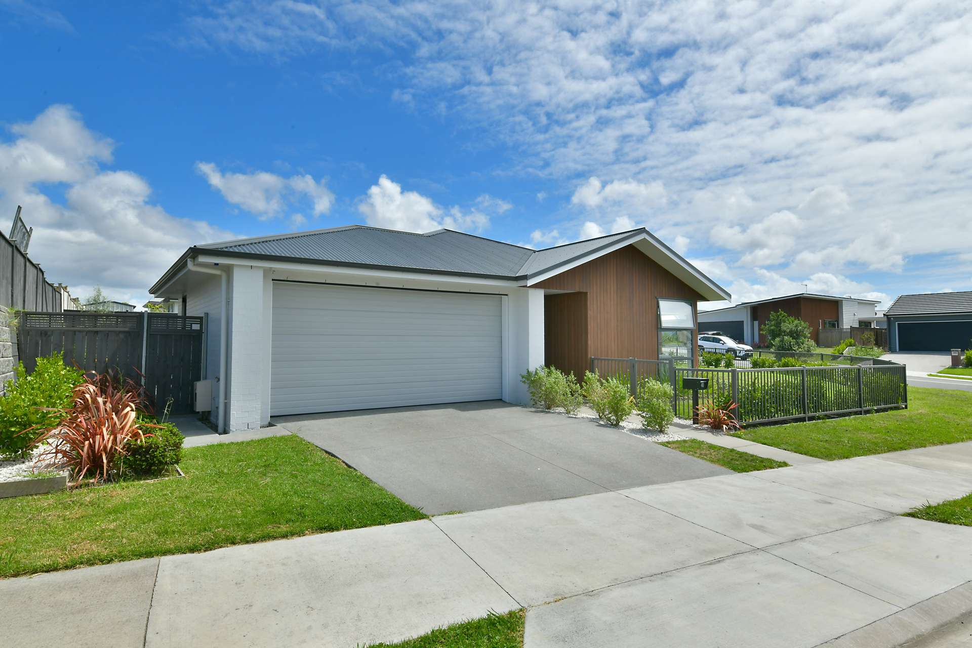 40 Couldrey Crescent Red Beach_0