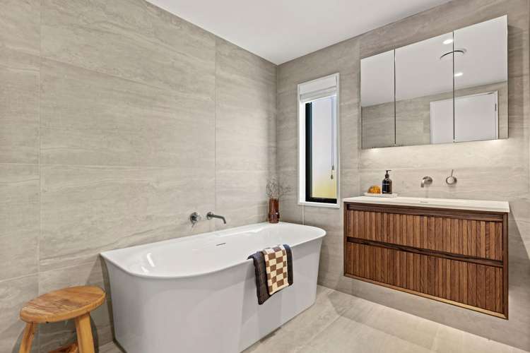 51B Rossall Street Merivale_23