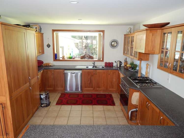 185 Queen Street Westport_5