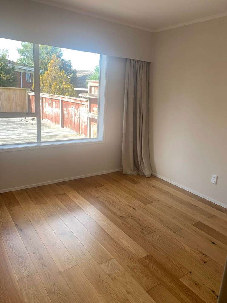 1/17 Hedge Row Sunnyhills_6