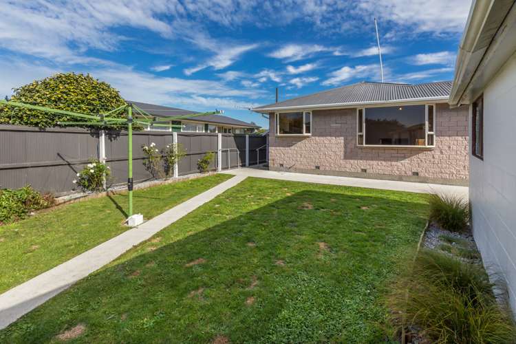 37 Oriana Crescent Hornby_15