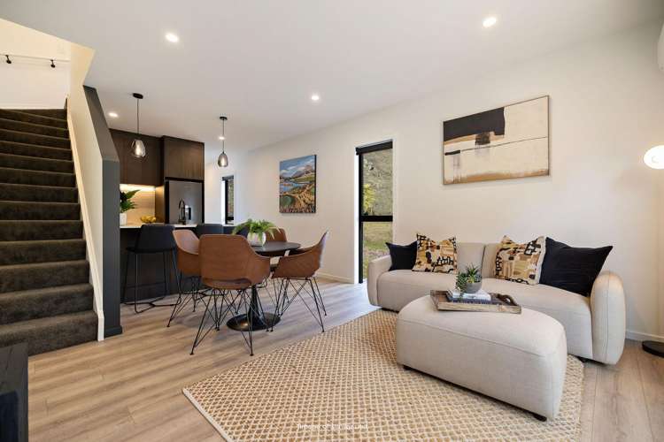 Villa 19/9 Juniper Place_1