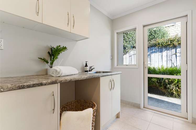 16 Araminta Place Beachlands_23