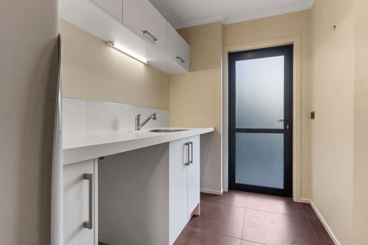 16 Woolcombe Terrace New Plymouth Central_12