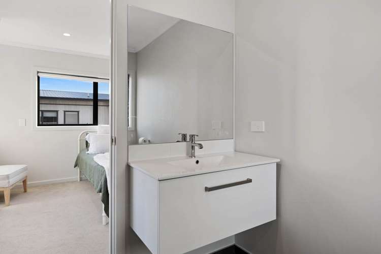 9 Ian Morrison Road Hobsonville_22