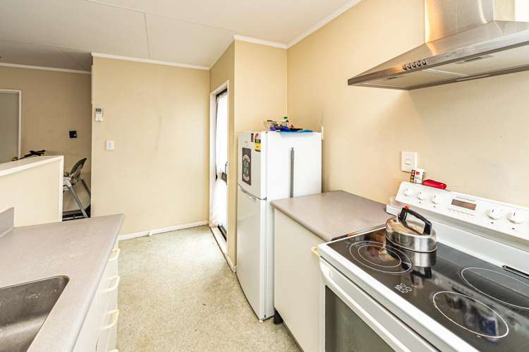 12B Cornwall Road Springvale_5