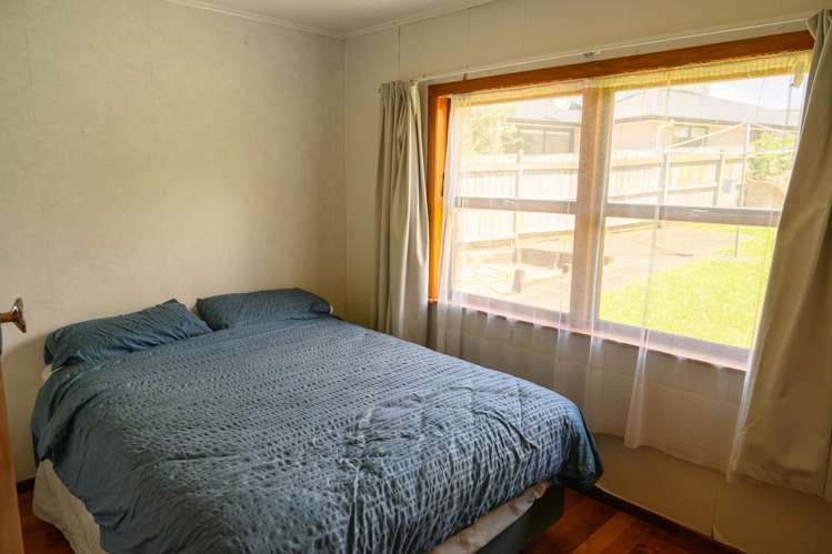 5 Eden Place Pukekohe_8