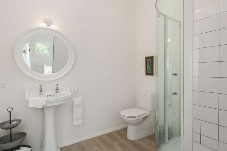 21 Fairbourne Drive Fairhall_22