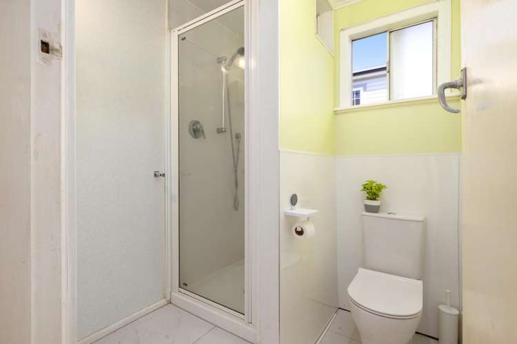 34 Jordan Terrace, Lansdowne Masterton_17