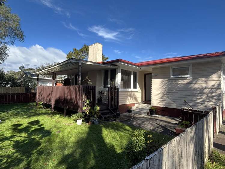 1/10 Chartwell Ave Glenfield_0