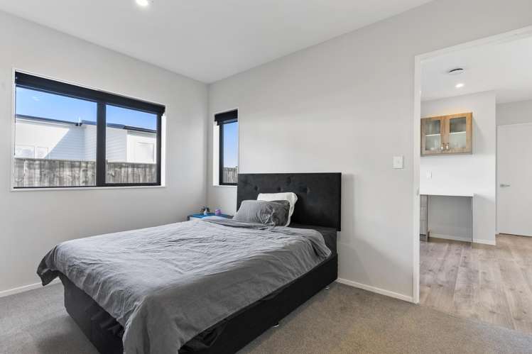 7 Hapukupuku Avenue Beachlands_26
