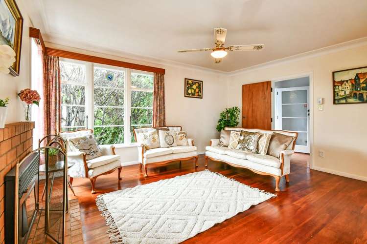 18 Tui Crescent_4