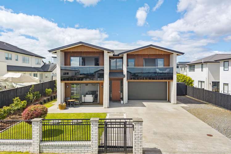 8 Keshvara Road Beachlands_34