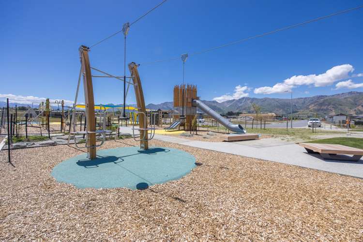 Longview Lake Hawea_8