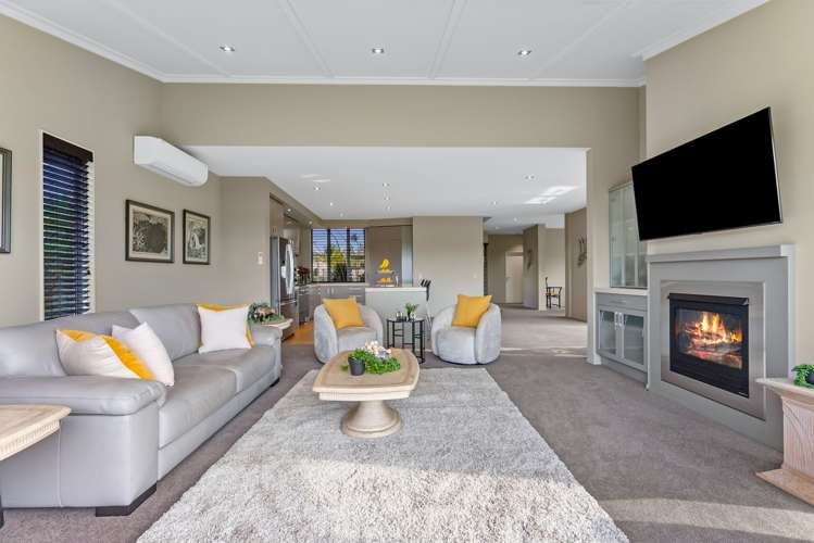 16 Pescara Point Karaka_9