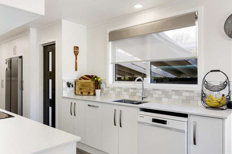 19 Holland Grove Richmond Heights_9