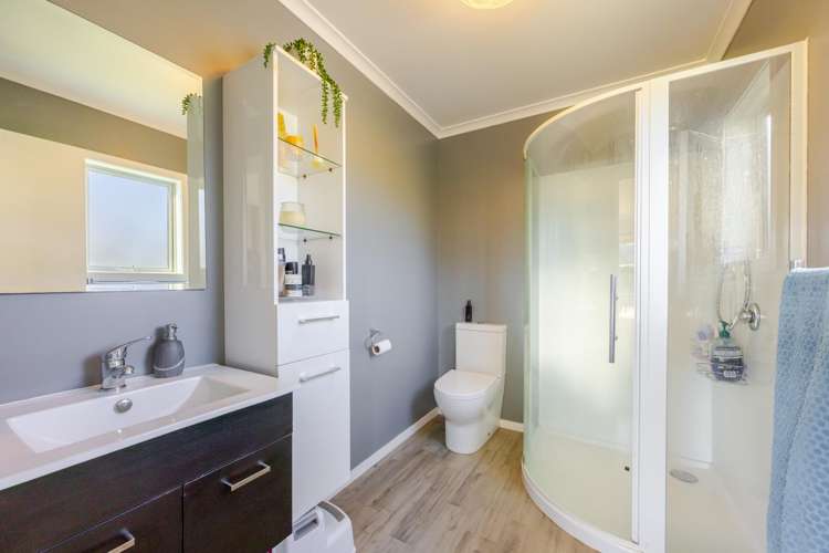 2/281 Lindsay Road Waipukurau_13