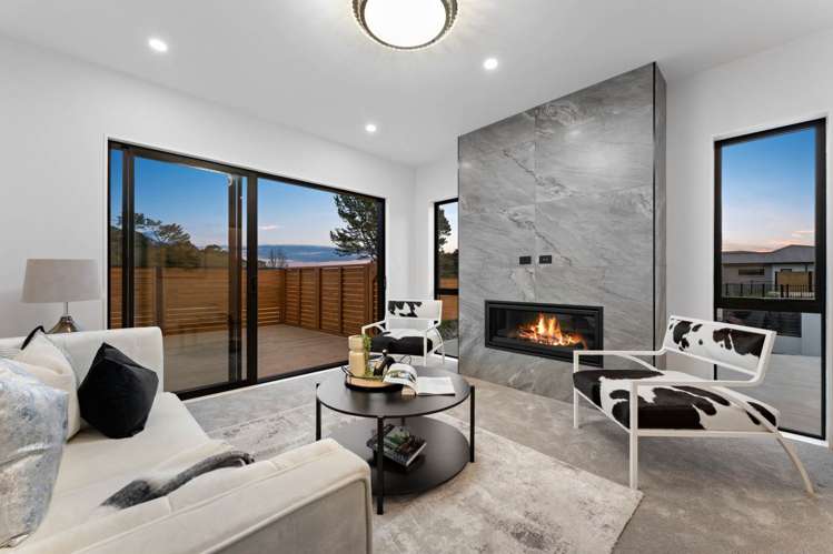 6 Barrel Crescent Swanson_7