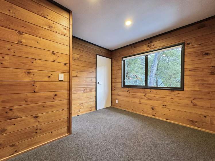 18 Fawcett Road Laingholm_20