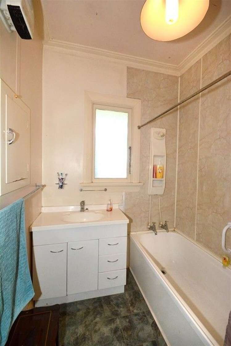 26 Shortland Street Caversham_11