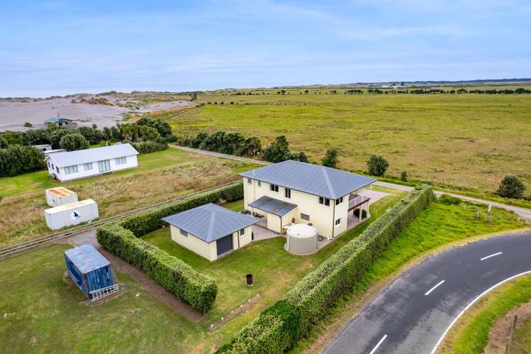 204a Tai Road Opunake_23