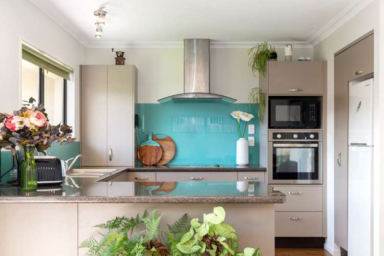 4 Pemberton Crescent Greerton_2