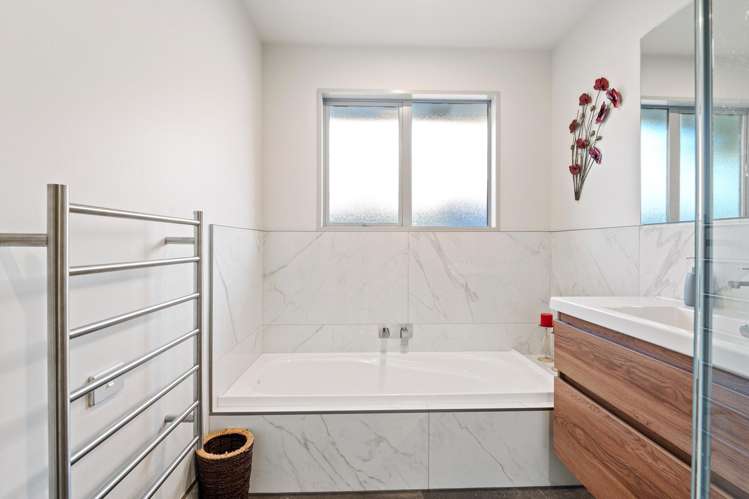 38 Erskine Street Dalefield/Wakatipu Basin_21