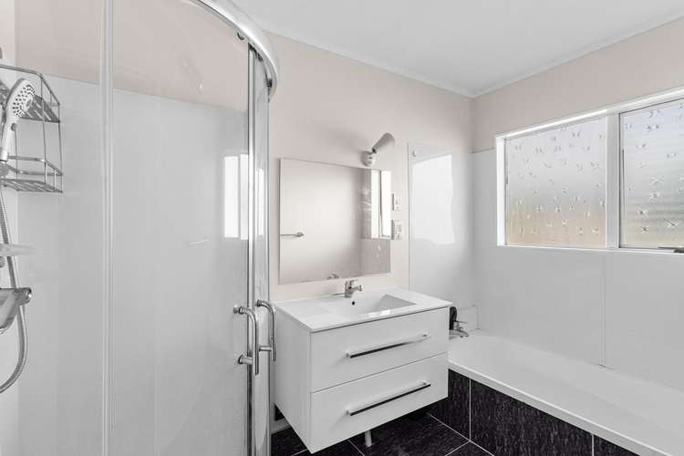 2/6 Wicklow Place Bell Block_15