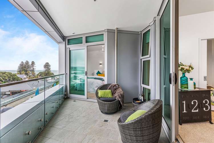 504/11 Tamariki Avenue Orewa_4