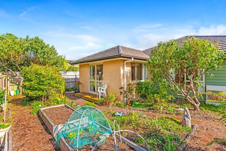 82 Waipunahau Road Waikanae_13
