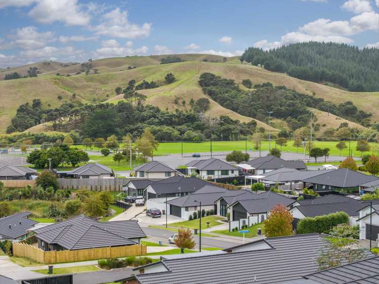 17 Awa Avenue Helensville_9