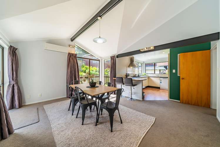 14 Cullen Place Tawa_6