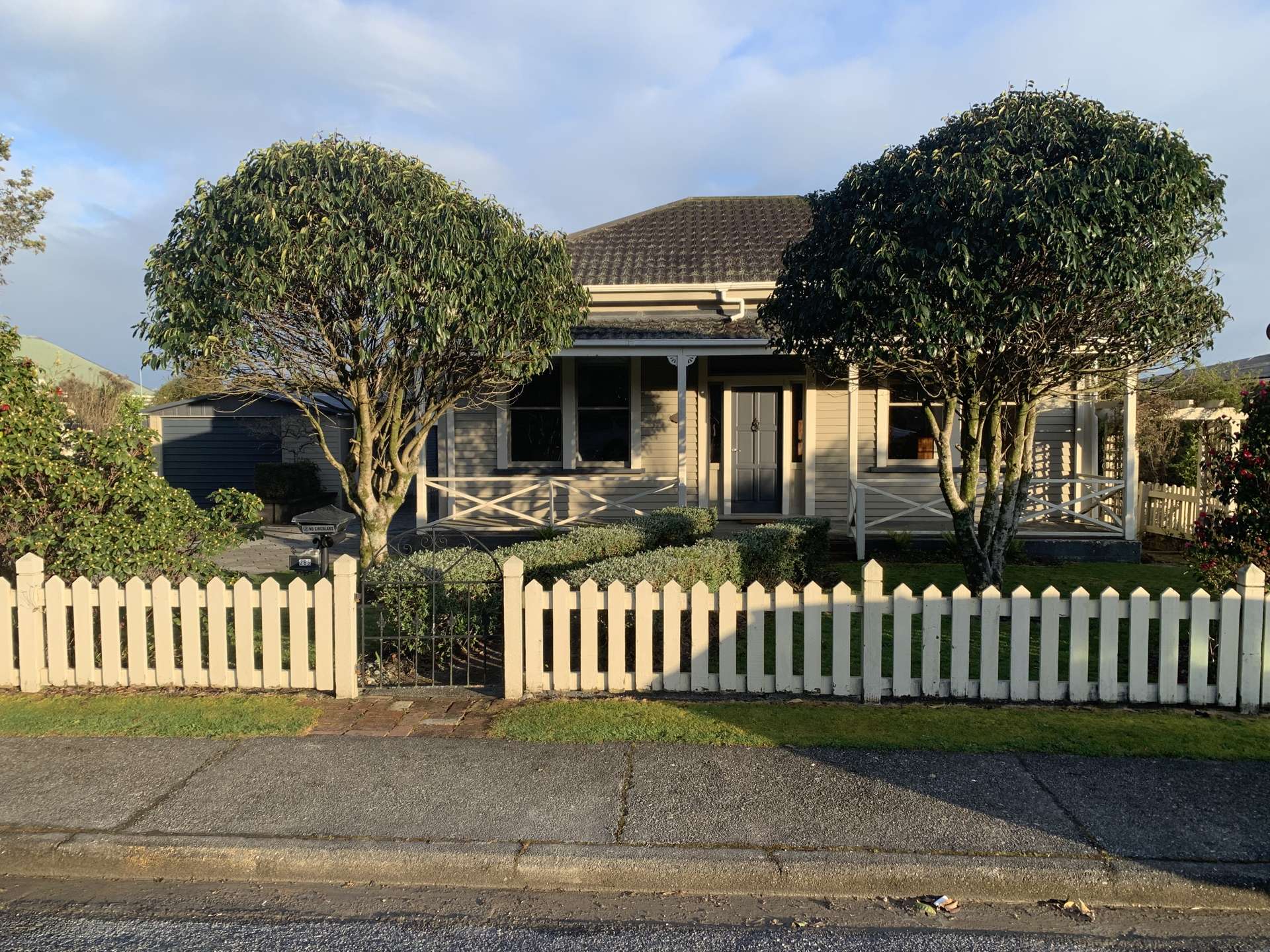 263 Sewell Street Hokitika_0