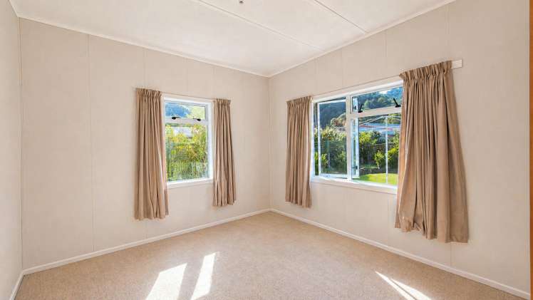 112 Kuranui Street Thames_15