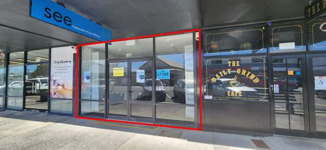 Silverdale Village – Main Road Exposure!