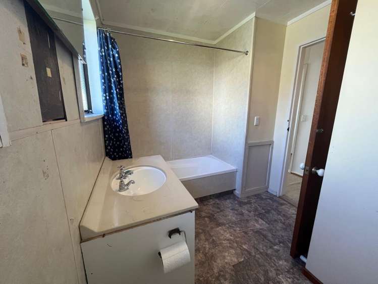 10B Moore Street Ohakune_13