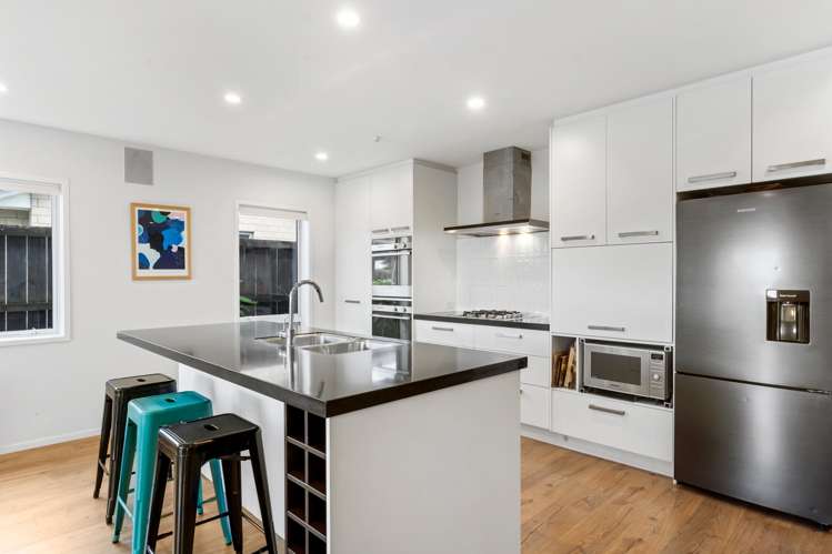 43 Aberdeen Crescent Wattle Downs_6