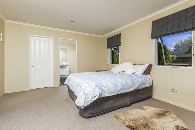 14 Wanderers Avenue Brightwater_11