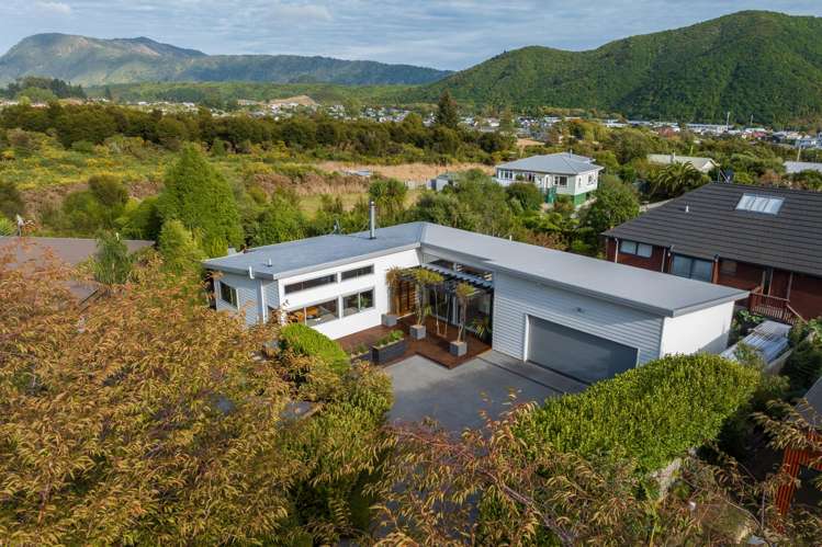 24 Waimarama Street Waikawa_22